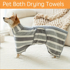Quick-Dry Pet Towel，There are two colors available for selection，Suitable for dog bathing、Swimming and Beach Outings。